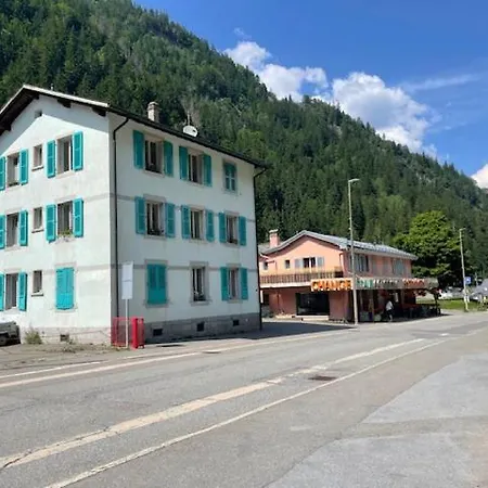 La Maison Des Amis - A *