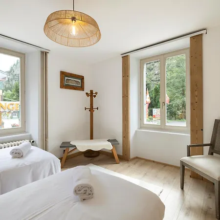 La Maison Des Amis - A דירה