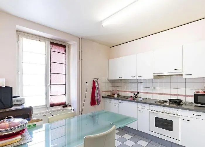 La Maison Des Amis - A