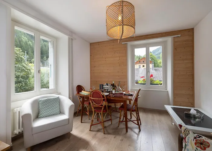 La Maison Des Amis - A Apartment *