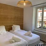 La Maison Des Amis - A Apartment *
