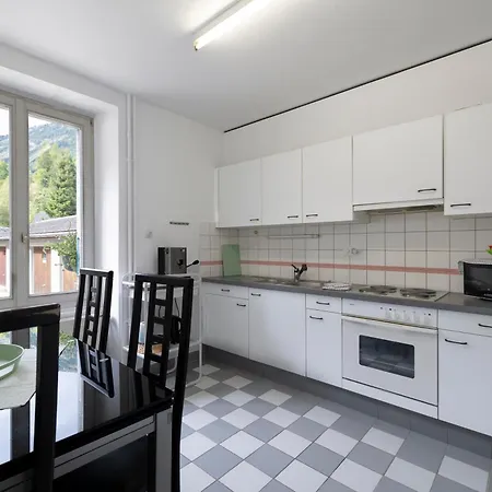 La Maison Des Amis - A Apartment *